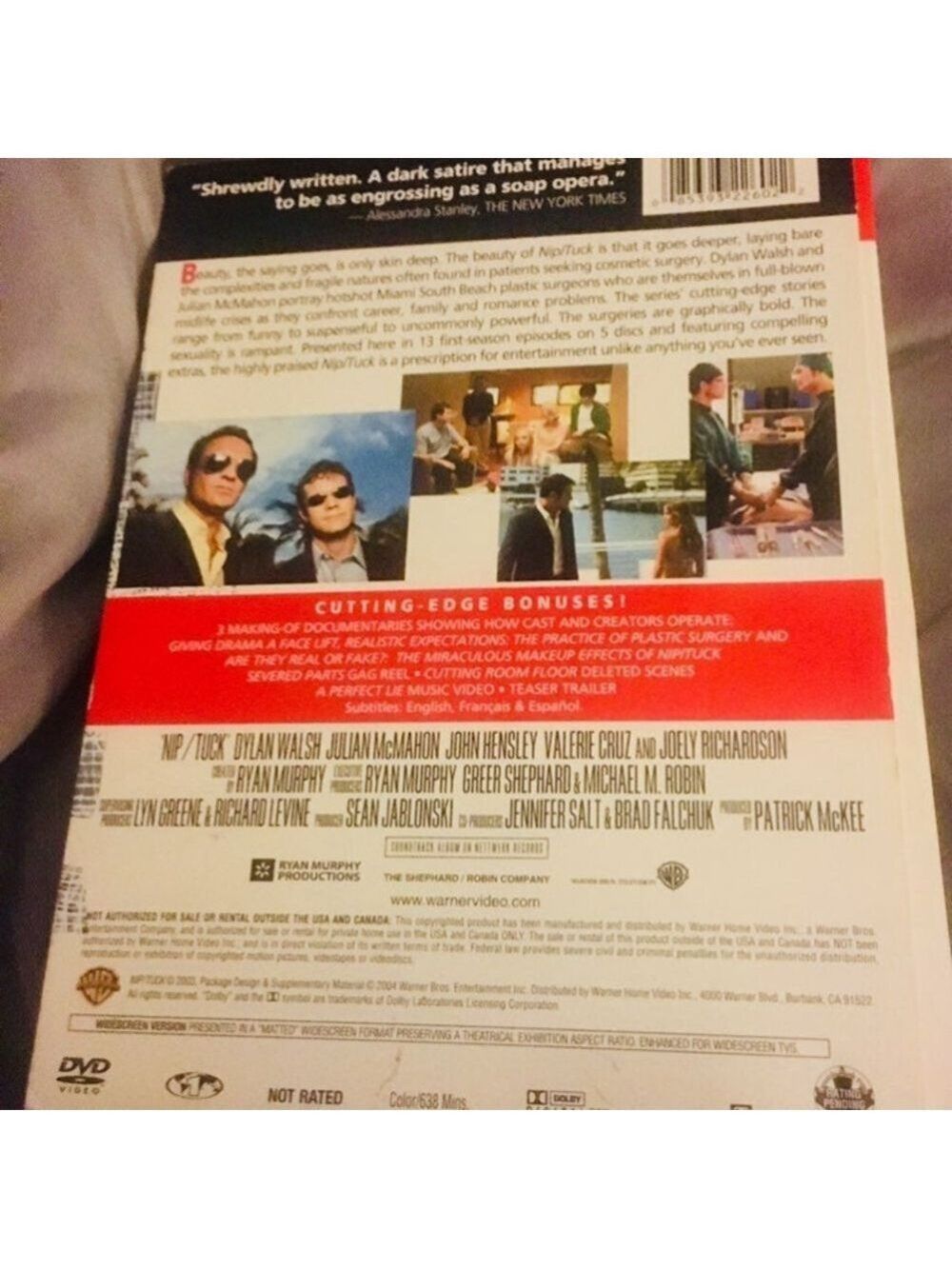 Nip/Tuck Season One DVD Set- Five Discs - Picture 3 of 5